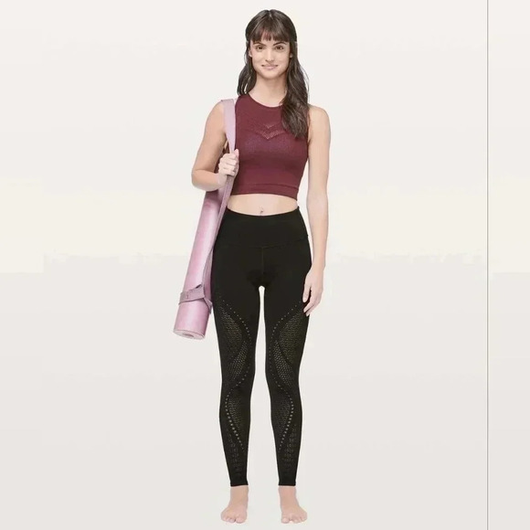 Lululemon Reveal Tight Mindful Motion Black Patterned‎ Stretch Comfort Size 2 - Picture 1 of 12
